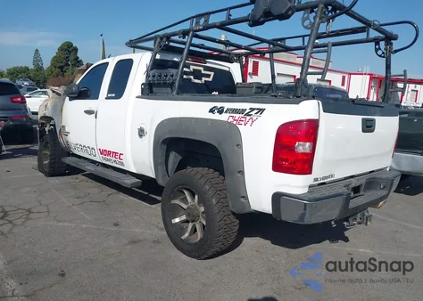 2011 Chevrolet Silverado 2500Hd Work Truck z USA, uszkodzony, nr VIN 1GC2KVCG4BZ243463